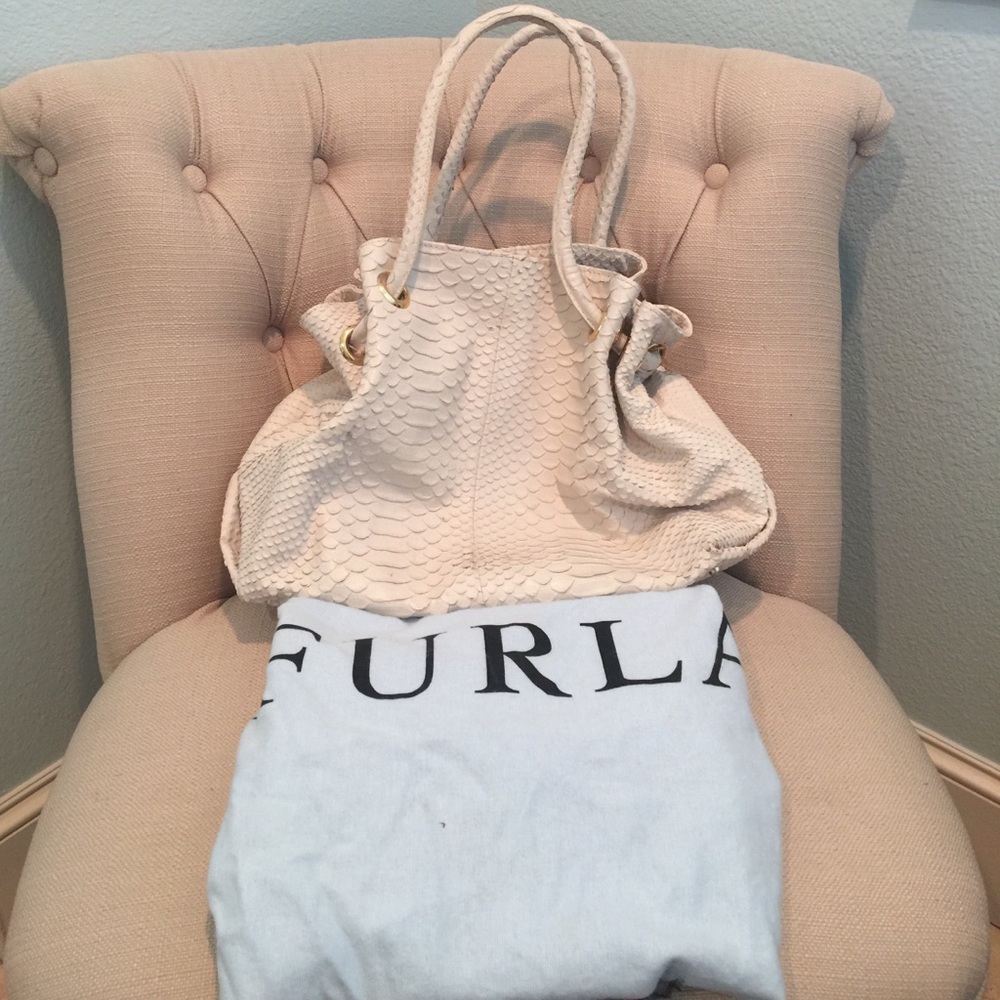 Cream Furla shoulder bag
