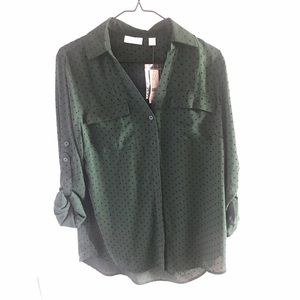NWT NY&CO Green button up lightweight blouse