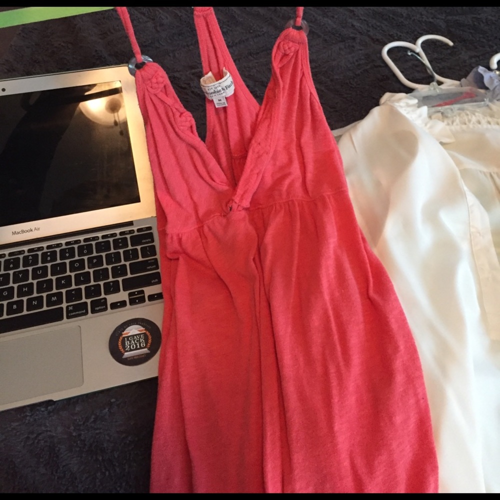 Abercrombie and Fitch top