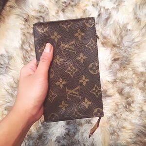 Louis Vuitton small pouch
