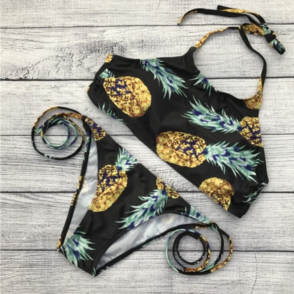 ✨LAST ONE✨ The Penny Pineapple Print Bikini - Picture 2 of 6