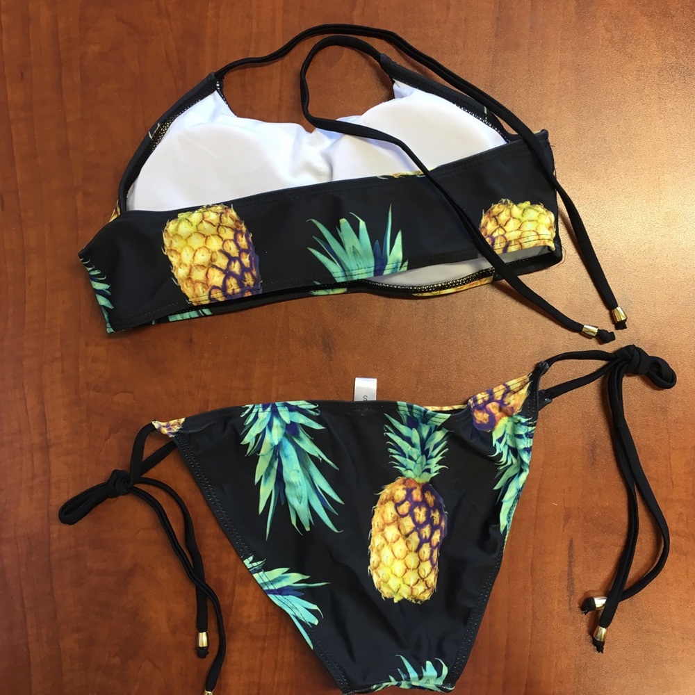 ✨LAST ONE✨ The Penny Pineapple Print Bikini - Picture 5 of 6