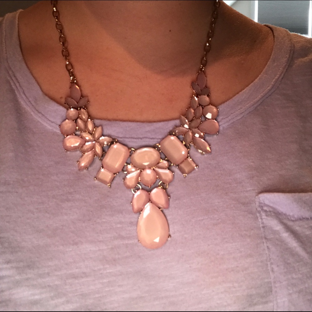 Pink Charming Charlie necklace and earring set