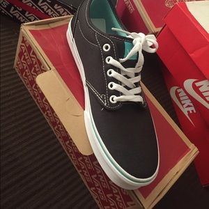 Black/Turquoise  Vans