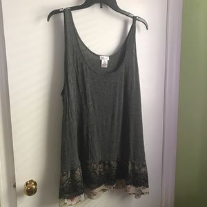 Wet Seal Floral/Lace Bottom Tank; Size 3x
