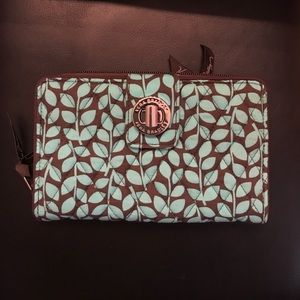 VERA BRADLEY WALLET