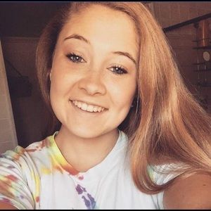 Meet your Posher, Brittani