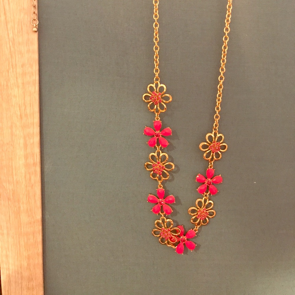 Pink flower Charming Charlie necklace