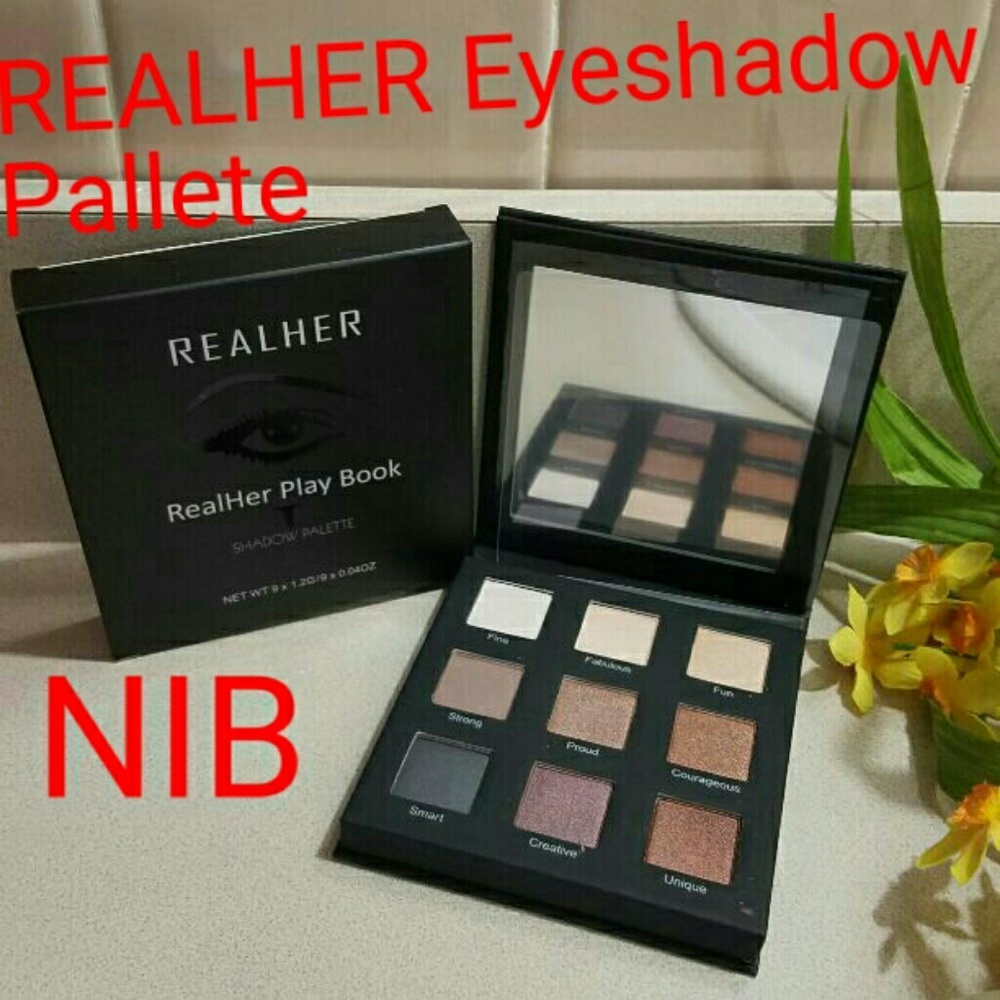 Realher eyeshadow pallete NIB