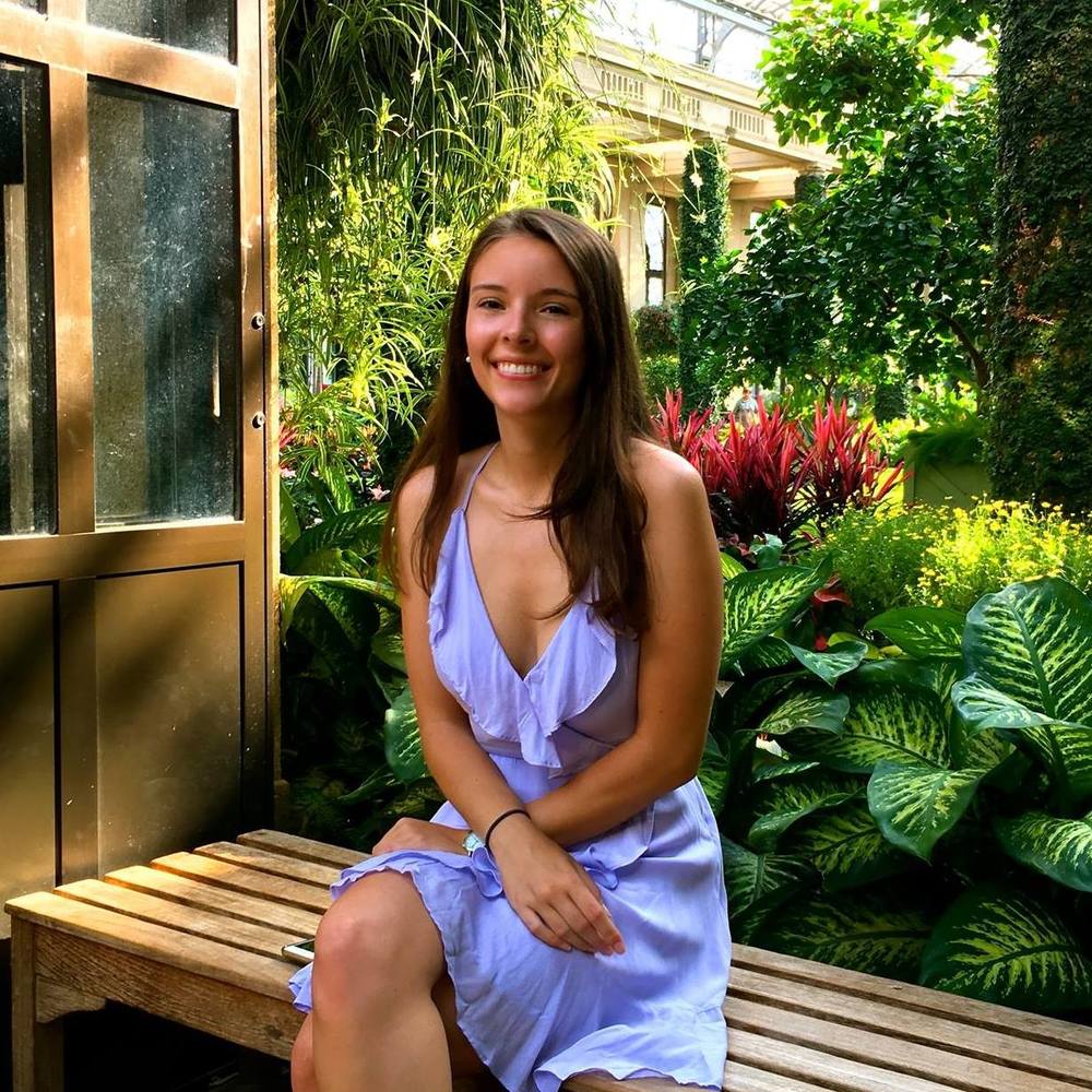 Meet your Posher, Veronica