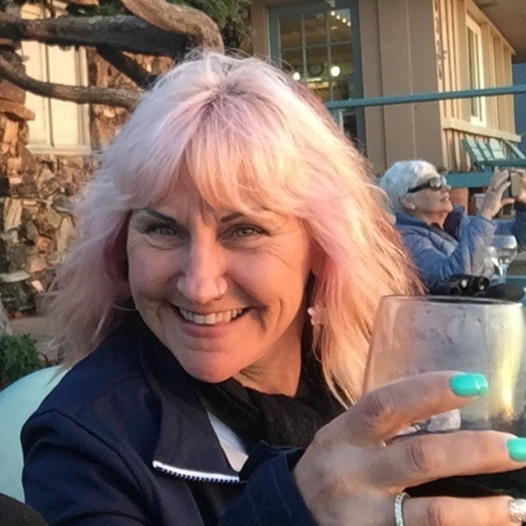 Meet your Posher, Robin - Picture 1 of 1