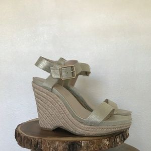 CALVIN KLEIN WEDGES NEW