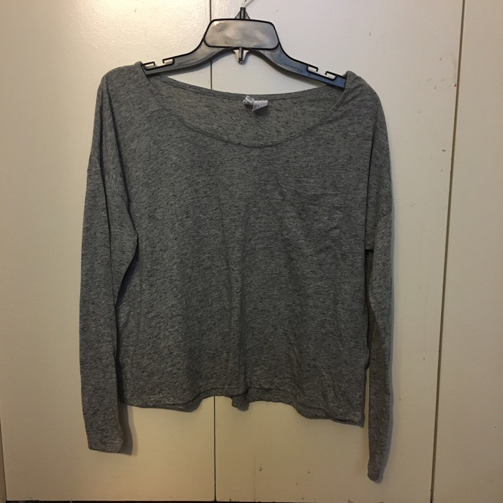 h&m grey long sleeve crop too