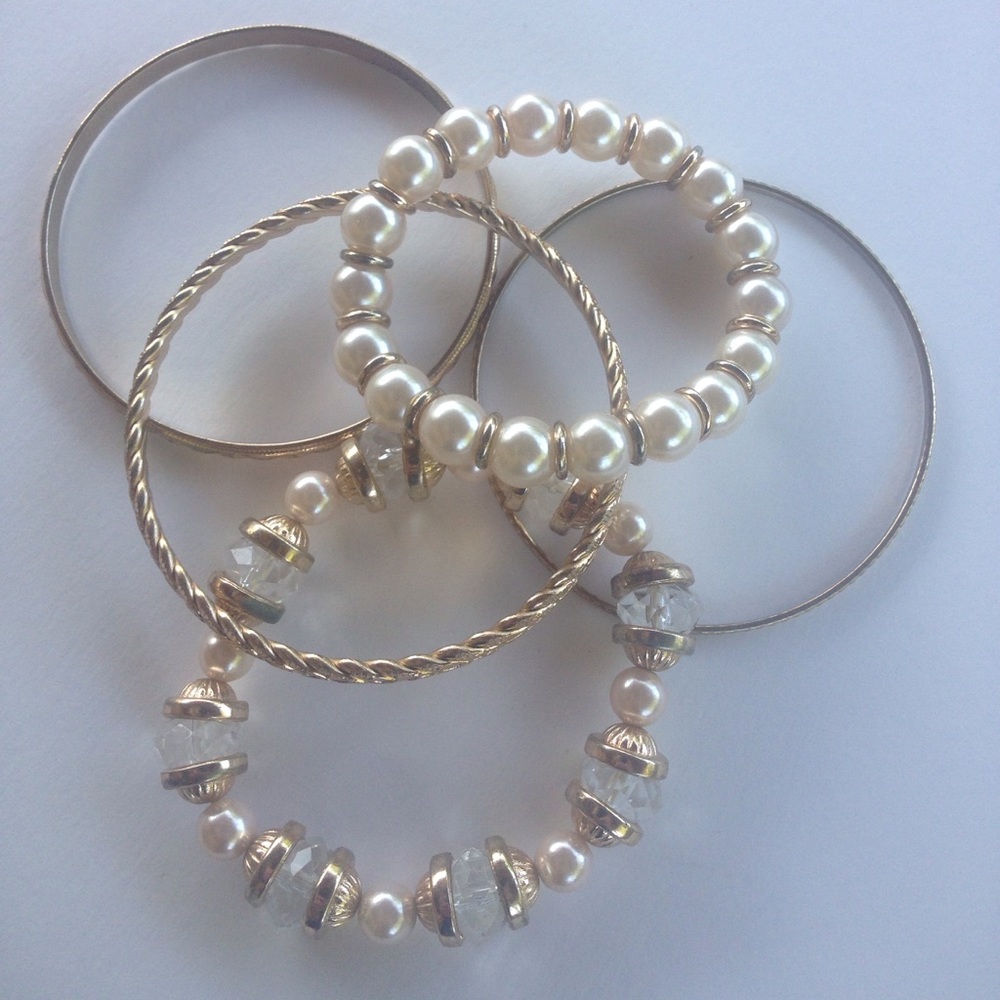 5 stacked bracelet set