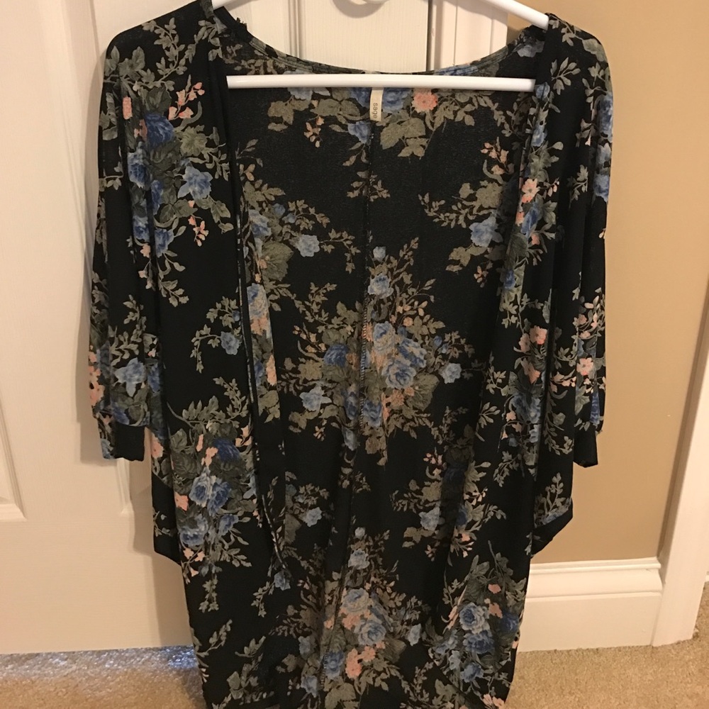 floral kimono