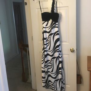 One shoulder gown