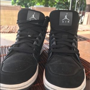 Women's Air Jordan Flights (US Size 9)