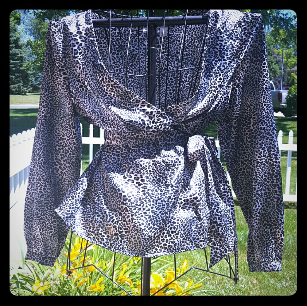 Shimmery leopard blouse