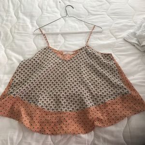 Loose-fit patterned blouse