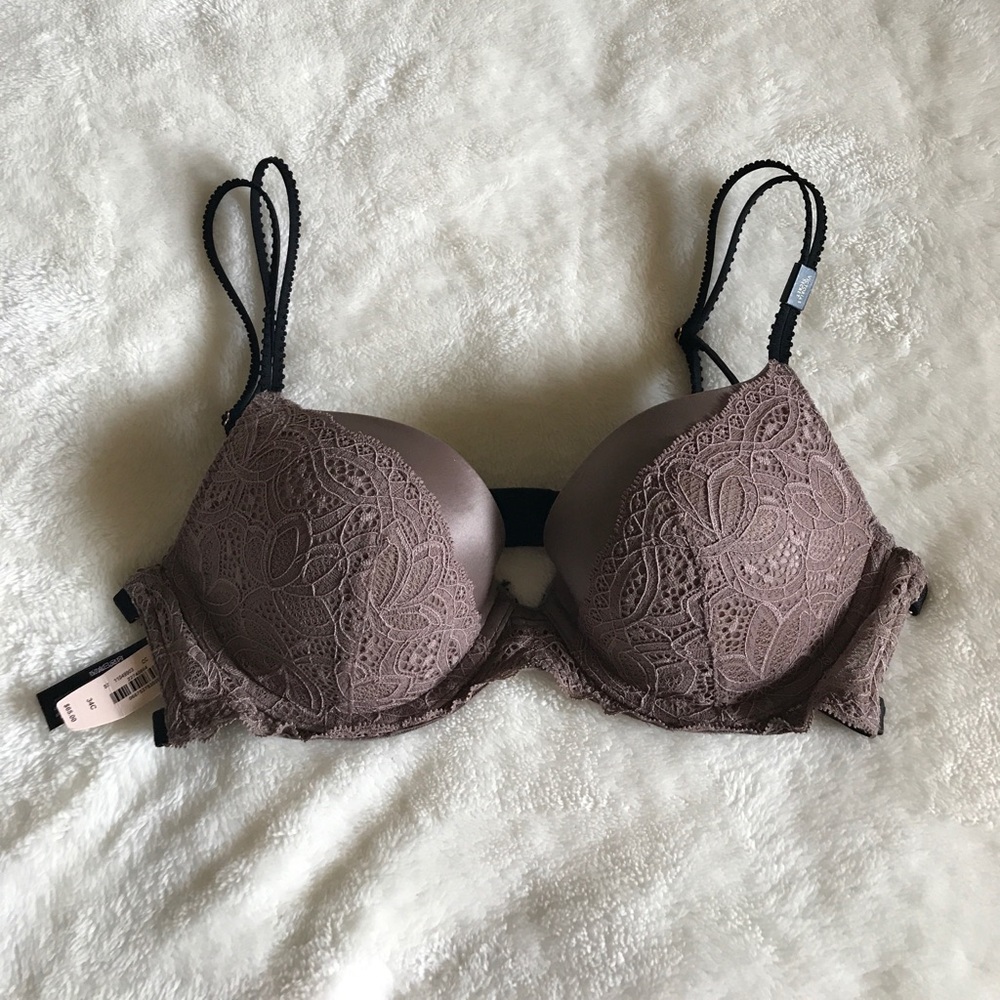 🌸NWT Victoria's Secret Very Sexy Push Up