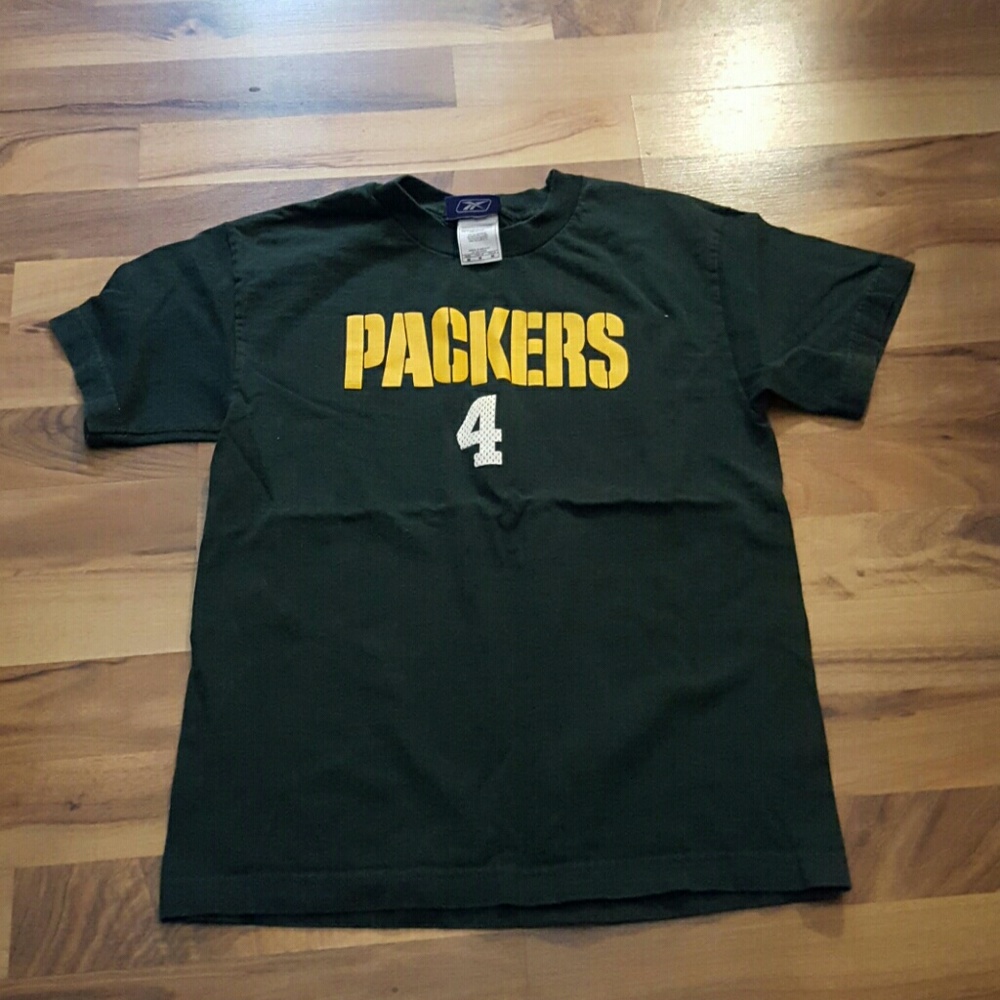Packer, Brett Favre shirt.