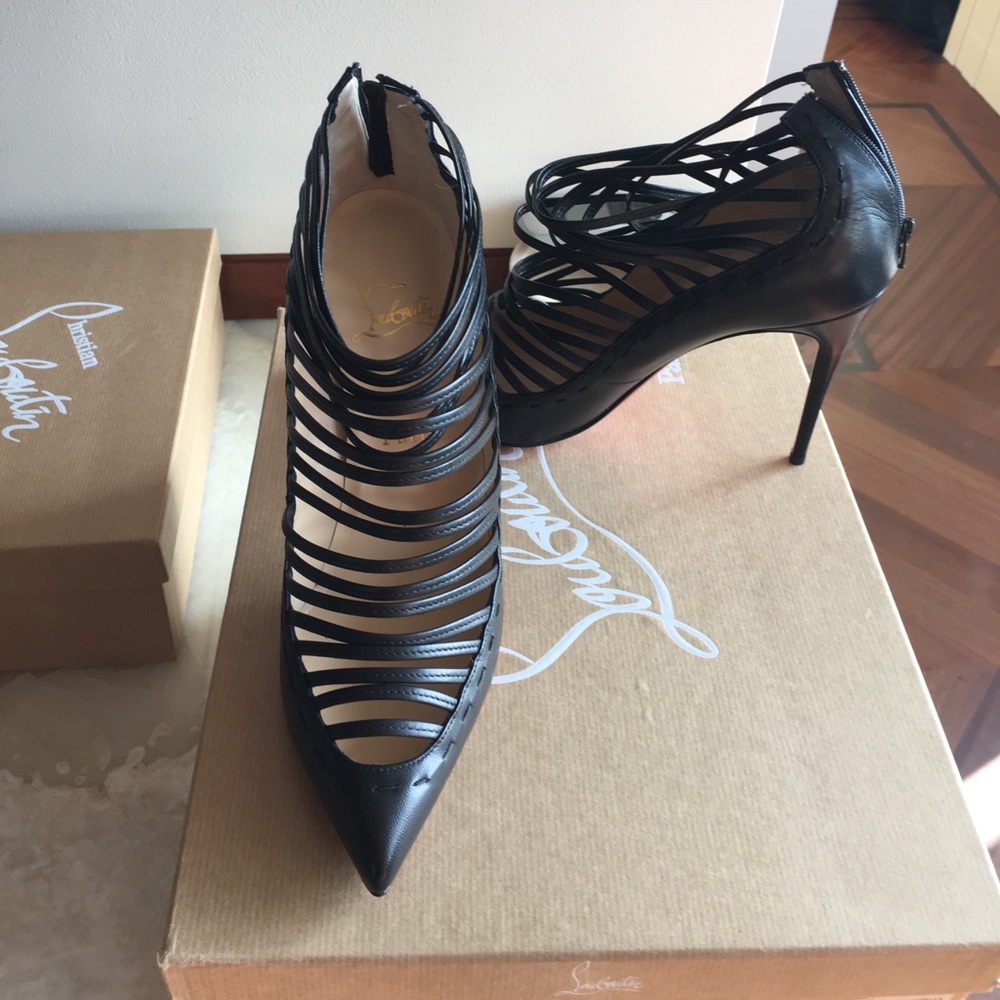 Louboutin pumps