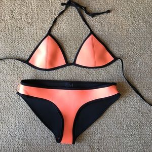 TRIANGL Orange Swimsuit Set