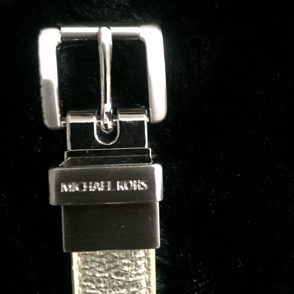 🌷Michael Kors Super Cute Gold Belt