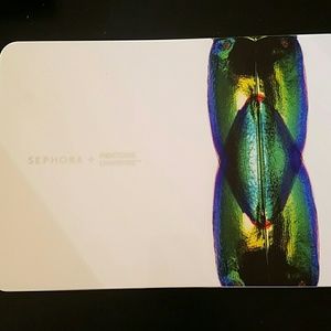 Sephora Pantone universe eyeshadow pallette