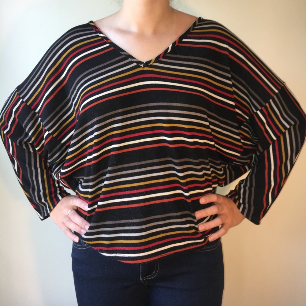 Funky and comfy long sleeve backless top