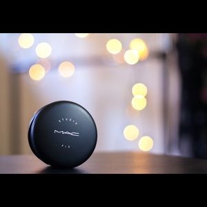 MAC Studio Fix Powder - C35