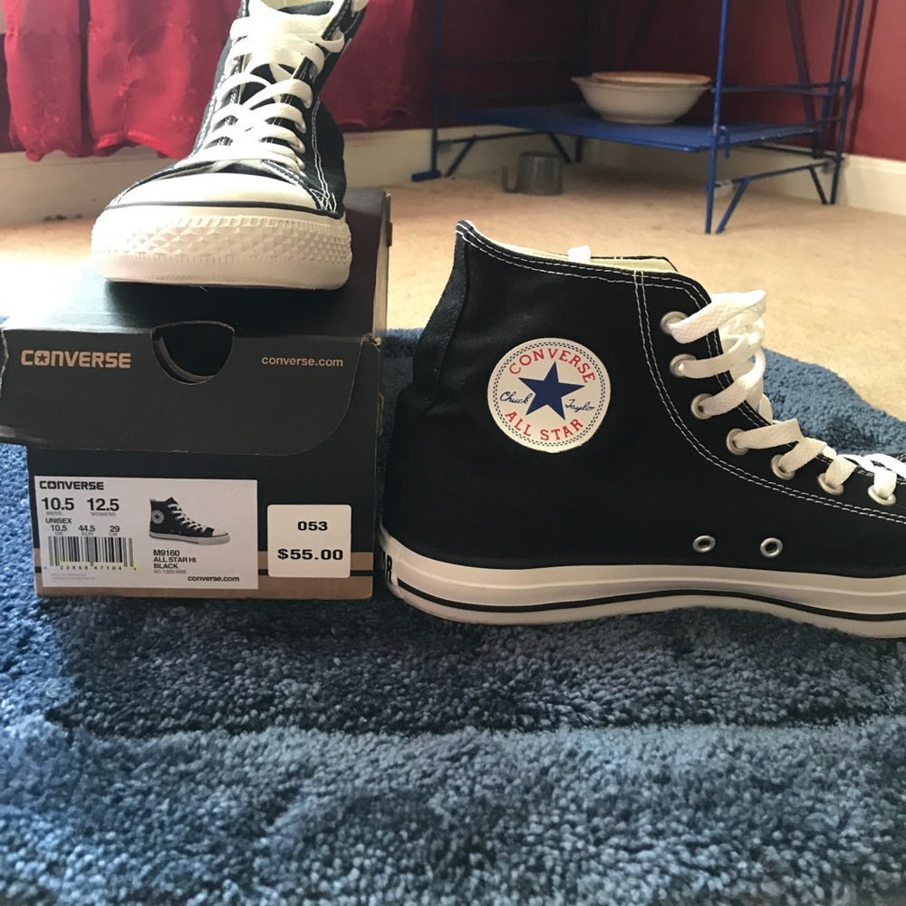 EUC CONVERSE