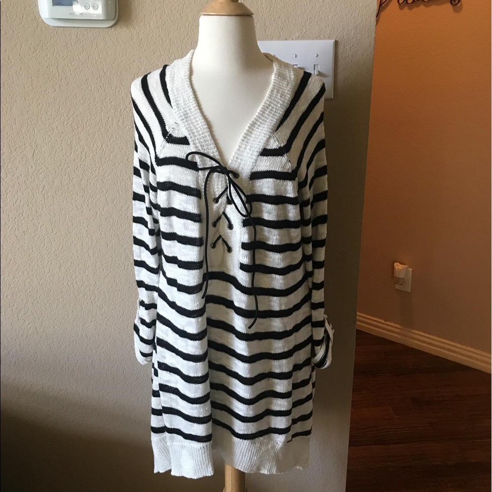 American Rag sweater