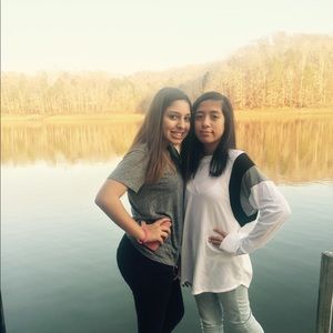 Meet your Posher, Reyna