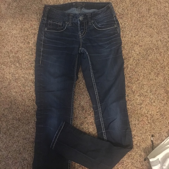 Silver Jeans - Picture 2 of 4