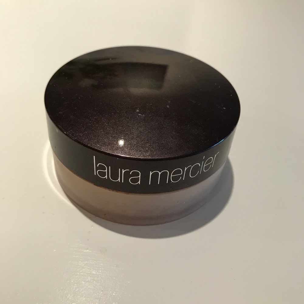 Laura Mercier Mineral Powder - Real Sand