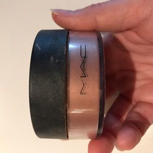 *RARE* MAC loose Bronzer powder in Golden Bronze