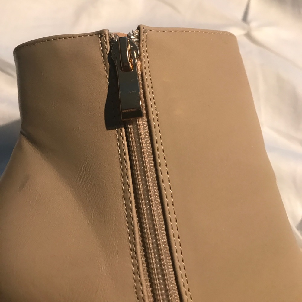 Booties - Picture 4 of 4