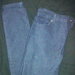 Forever 21 dark wash skinny jeans