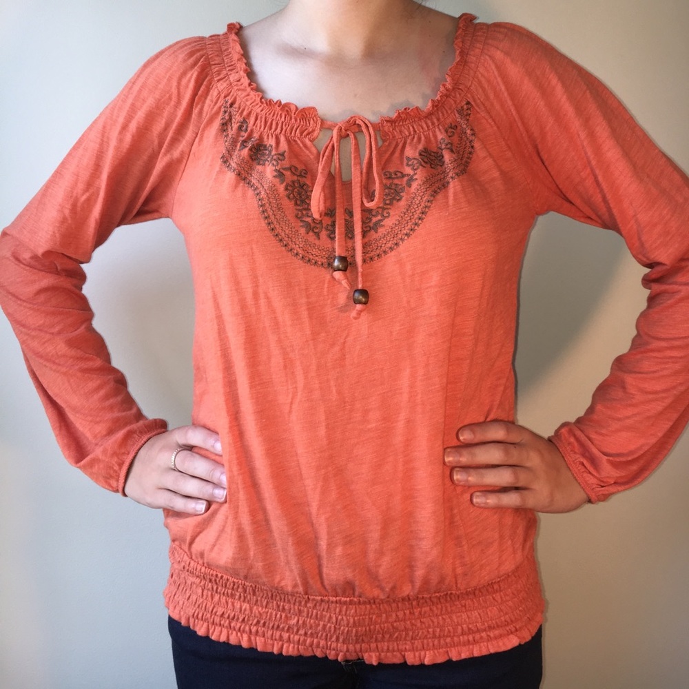 Simple, but cute long sleeve breathable shirt