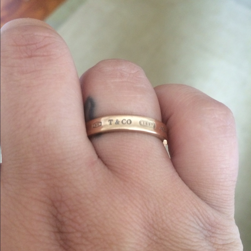 Size 8 Tiffany and co rose gold ring