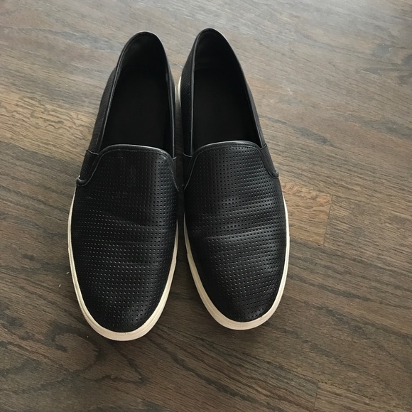 Vince Shoes - VINCE BLAIR SHOES CLOSET CLOSING SOON