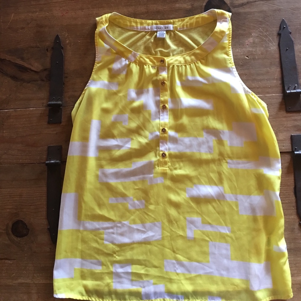 Kenneth Cole Reaction Top