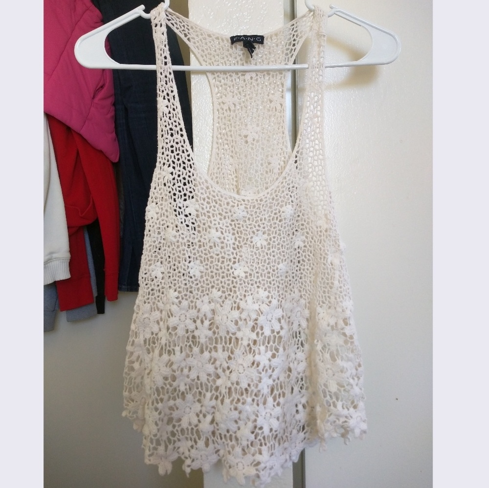 Cute lace tank top