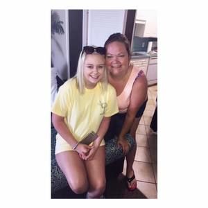 Meet your Posher, Cami