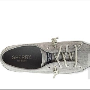BRAND NEW! Sperry size 8.5 sea coast linen sneaker