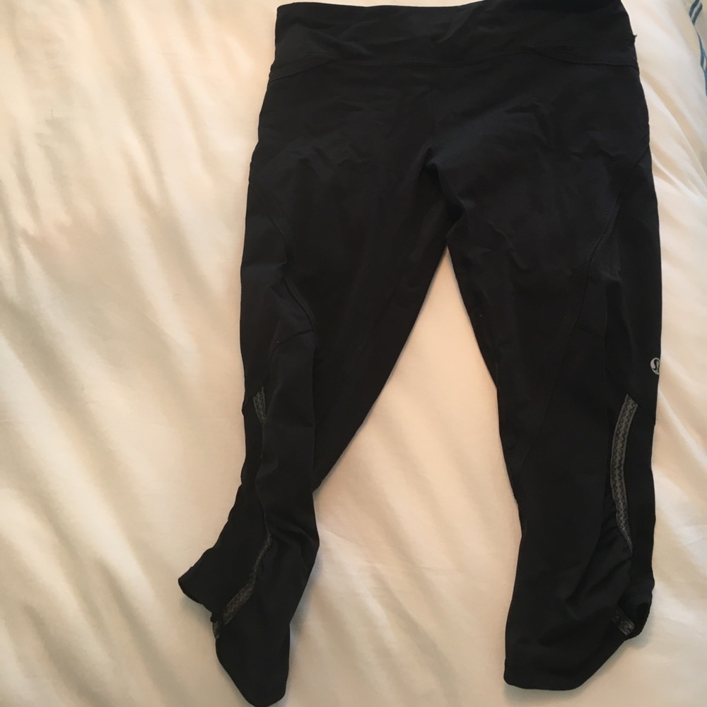 Cropped workout pants