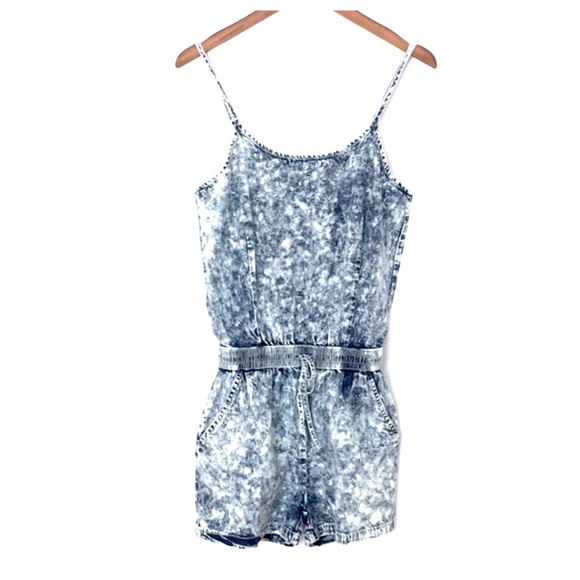 π΅HPπ΅Denim Romper - Picture 3 of 6