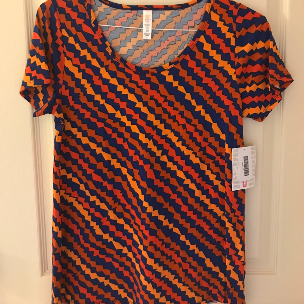 Lularoe Classic Tee