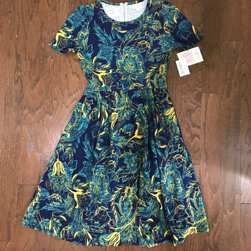 Lularoe Amelia